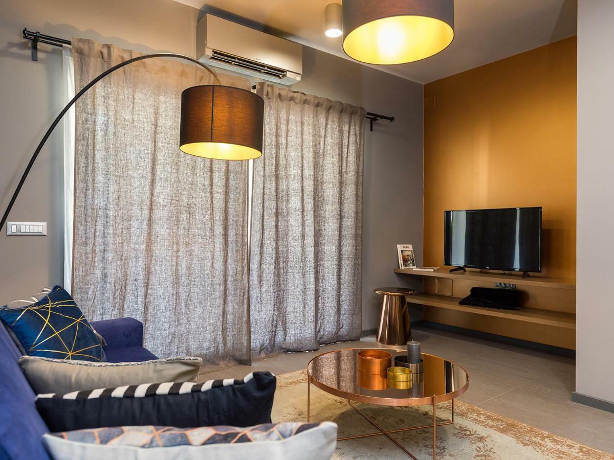 Magnolia - Modern Apartment Near City Center And Sea بوريتش المظهر الخارجي الصورة